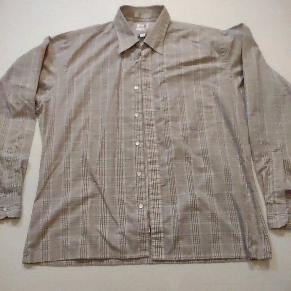 JOHN HENRY WITH ATHLETIC FIT VINTAGE MENS DRESS SHIRT
